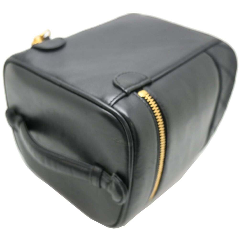CHANEL Black Lambskin Leather Vanity Bag - Picture 4 of 10